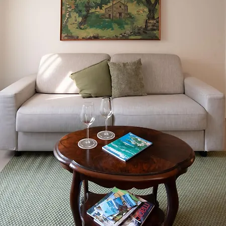 Salvia - By Lovecomo Tatil Evi Menaggio